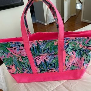 NWT - Lilly Pulitzer Large Canvas Tote